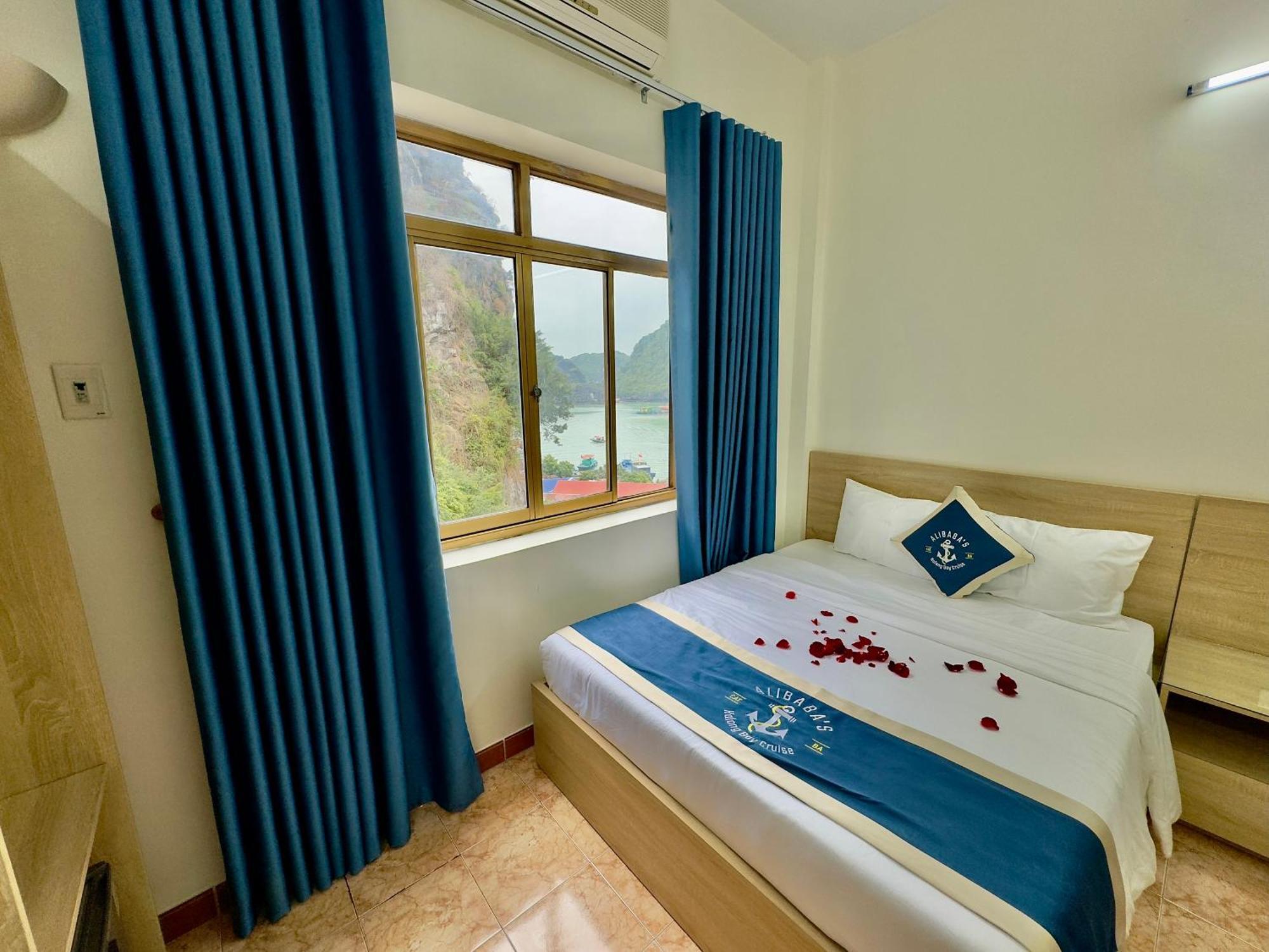 Cat Ba Plaza Hotel Dong Khe Sau Екстер'єр фото