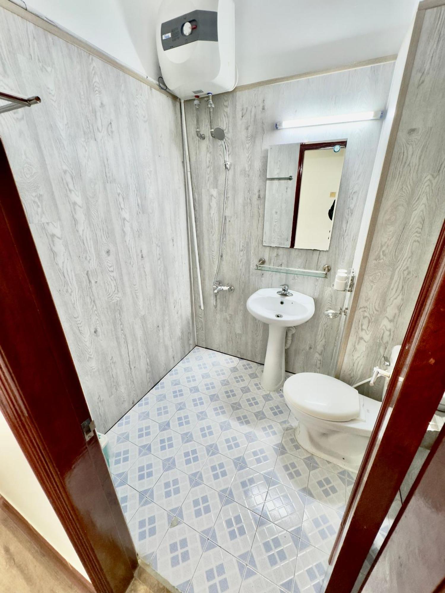 Cat Ba Plaza Hotel Dong Khe Sau Екстер'єр фото