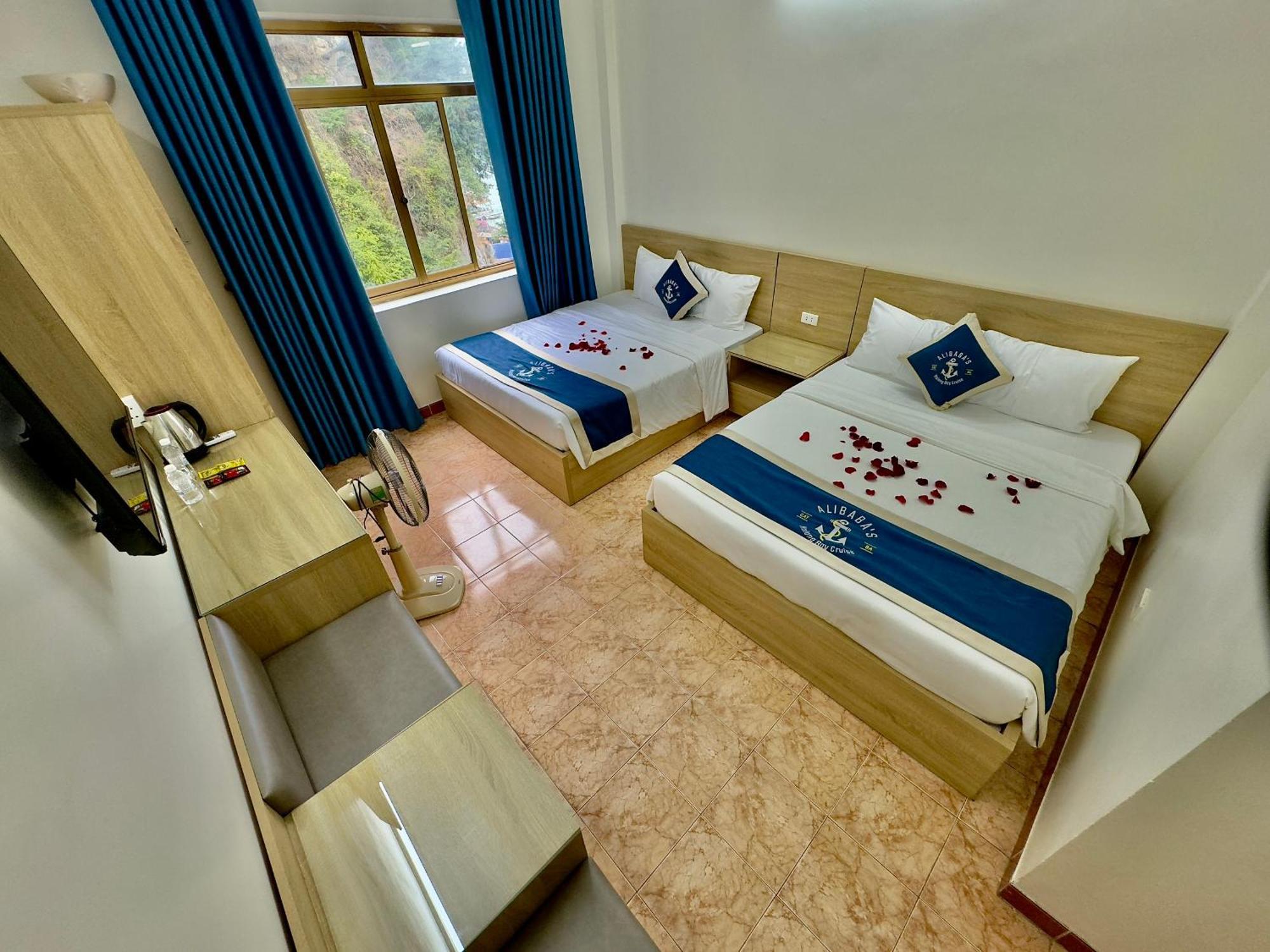Cat Ba Plaza Hotel Dong Khe Sau Екстер'єр фото